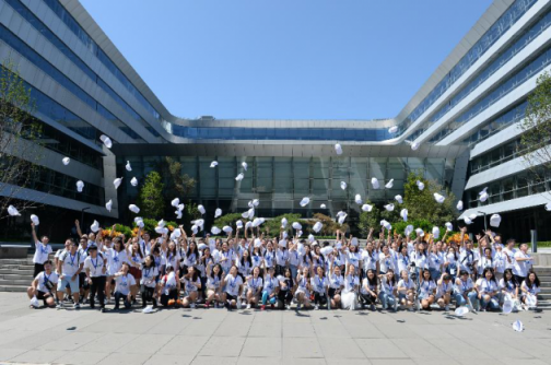 百度百科校園夏令營(yíng)六周年 校園精英齊聚百度造夢(mèng)未來(lái)