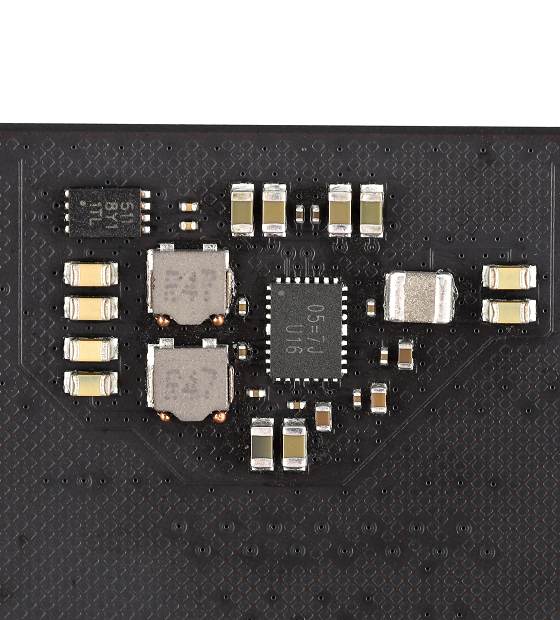 領(lǐng)跑先鋒，朗科自產(chǎn)DDR5內(nèi)存實(shí)物高清圖賞